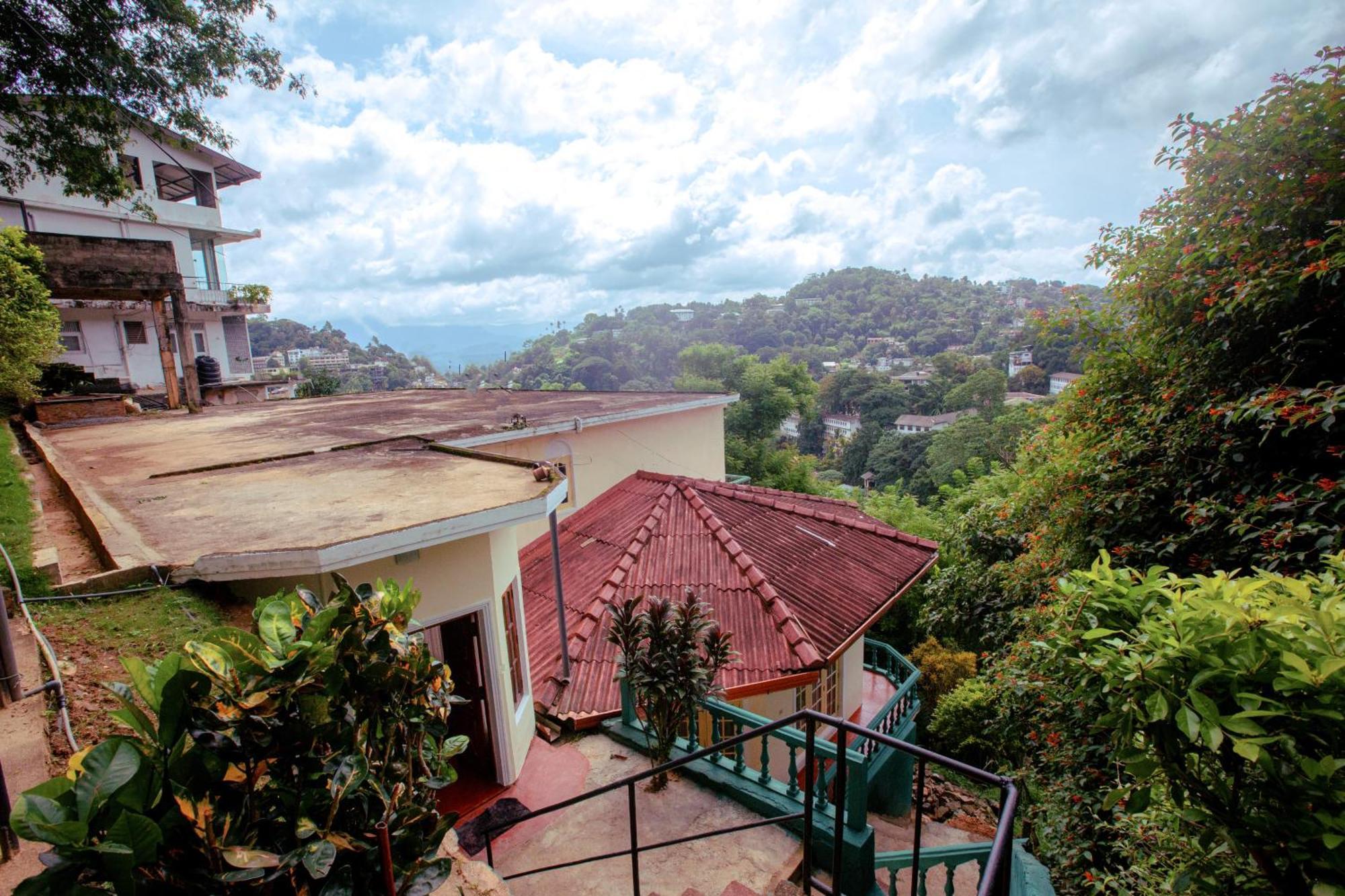 Sunbloom Inn Kandy Exterior foto