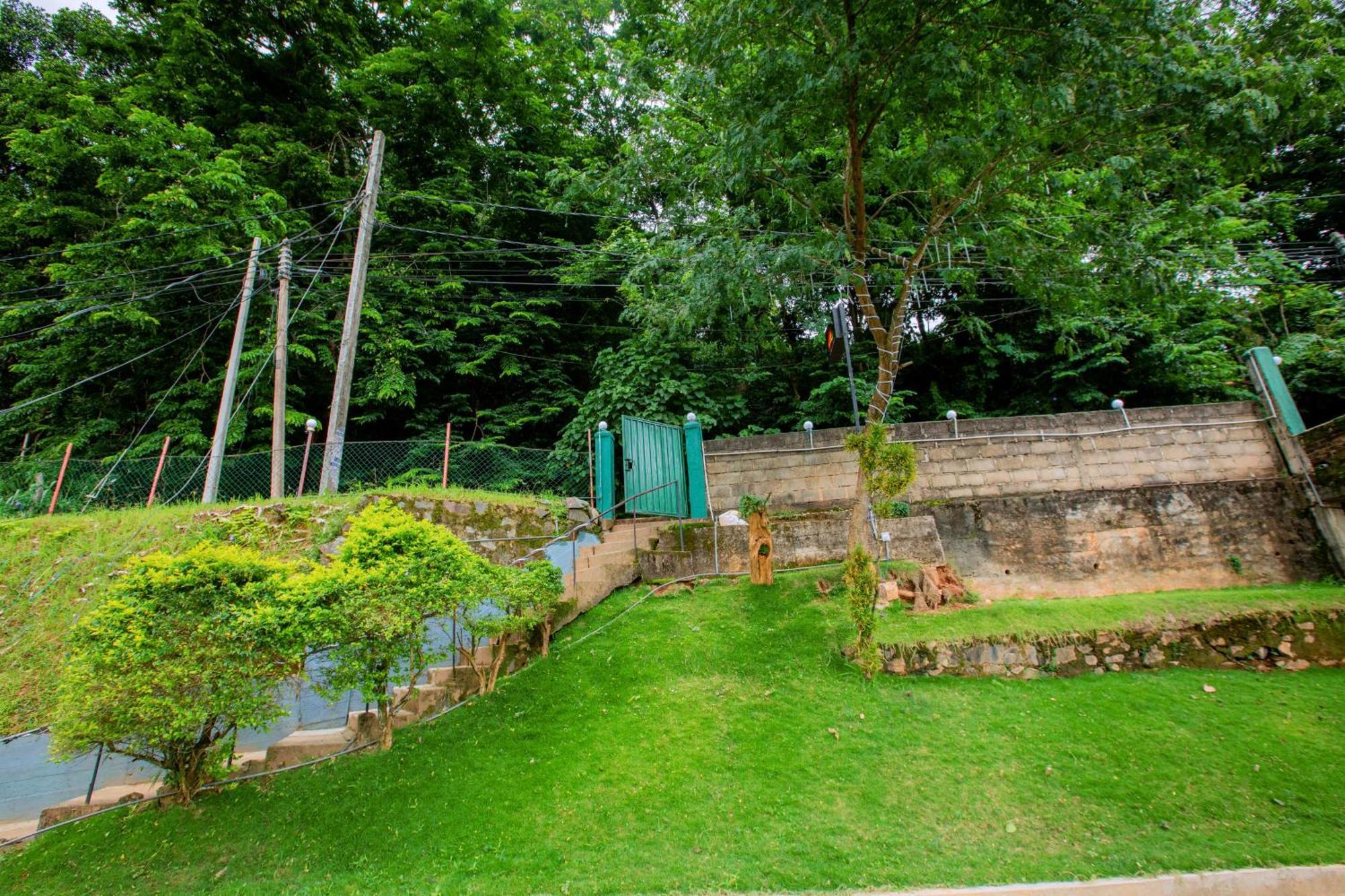 Sunbloom Inn Kandy Exterior foto