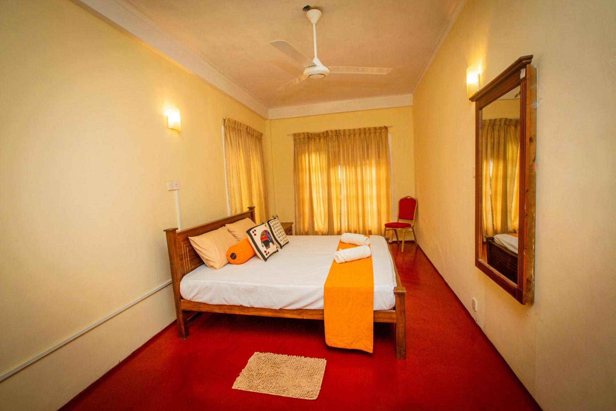 Sunbloom Inn Kandy Exterior foto